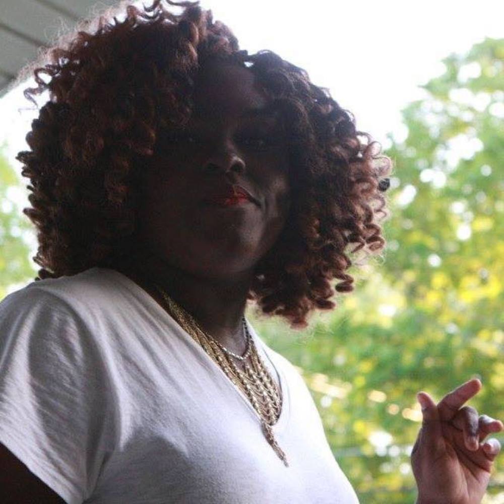 Meet your Posher, Divah